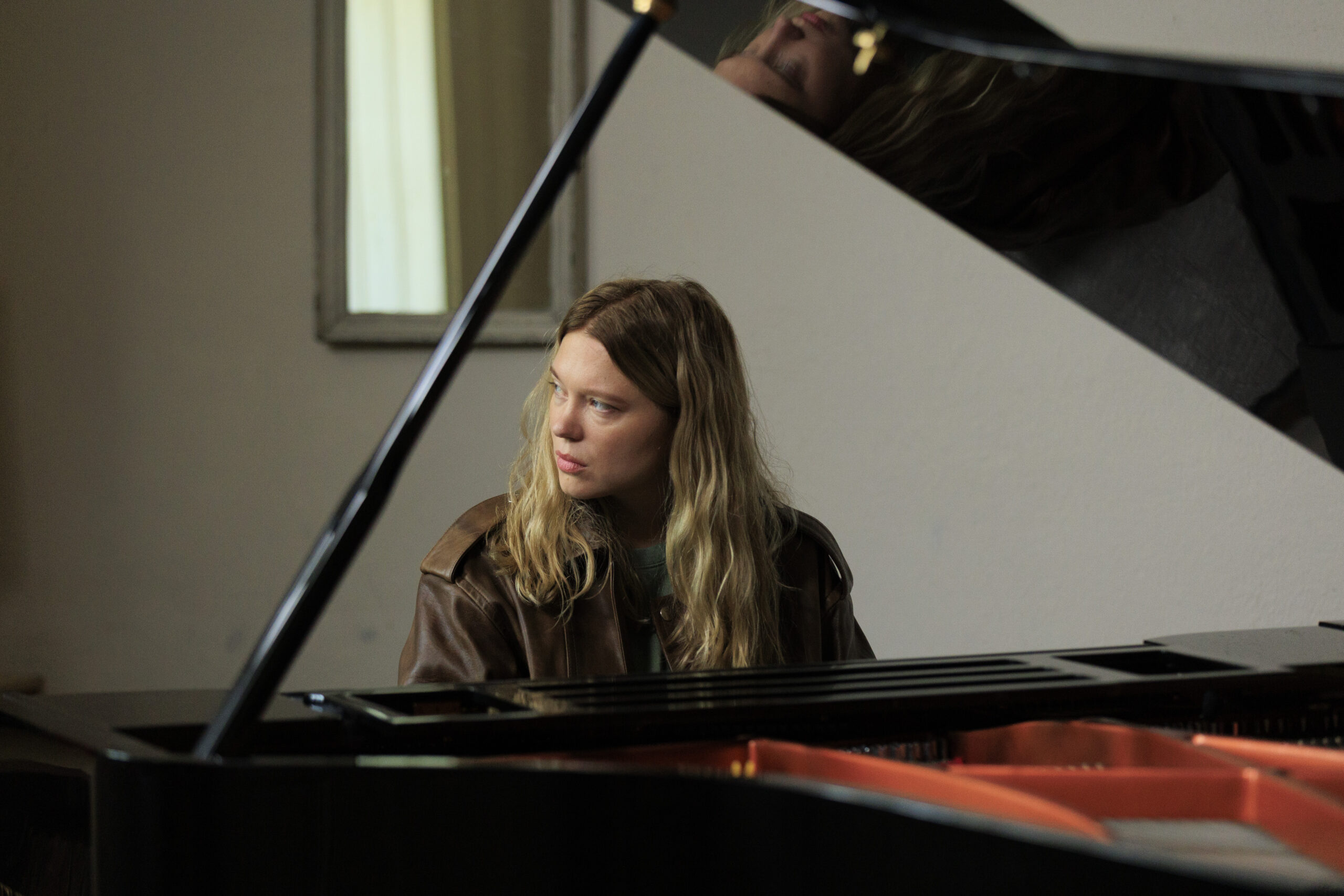 gentle-monster-movie-review-lea-seydoux-scaled